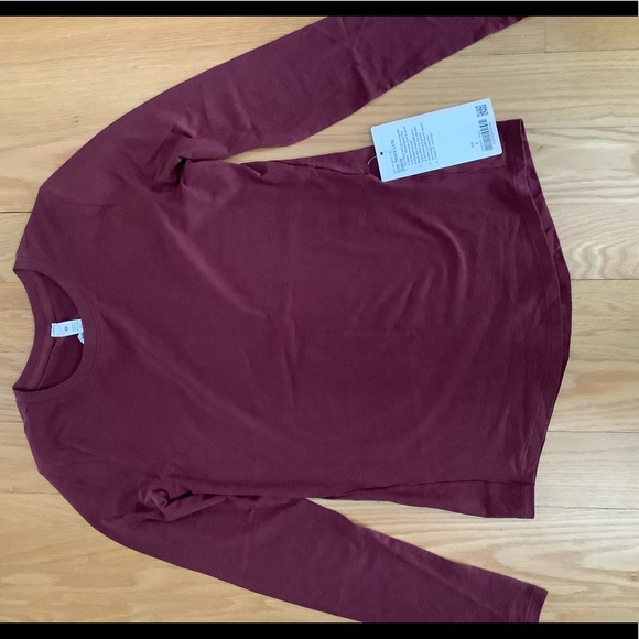 Lululemon Ever Ready Top Savannah SZ 2 NWT! 🥰